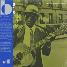 BLIND GARY DAVIS: Harlem Street Singer (Bluesville Acoustic Sounds Series)