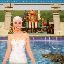 STONE TEMPLE PILOTS: Tiny Music… Songs from the Vatican Gift Shop