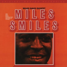MILES DAVIS: Miles Smiles