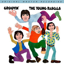 THE YOUNG RASCALS: Groovin’ (mono)